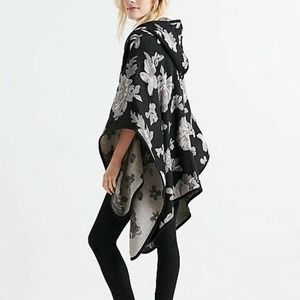 Lucky Brand Womens Kimono Cap Hooded Reversible Floral Black Gray One Size